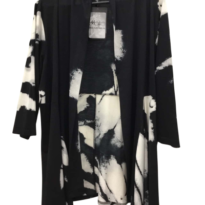 Molto  Womens  Size 18 Black  / White 