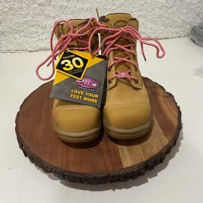  Oliver - Size 7 Steelcap Boots