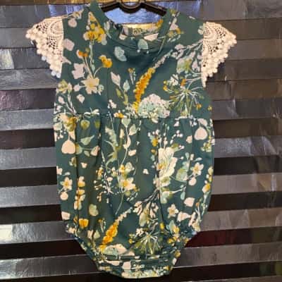 Burrow & Be Size 0 Floral Romper