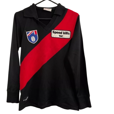  Kids  Size M Signed Essendon Jumper Black  / Red 