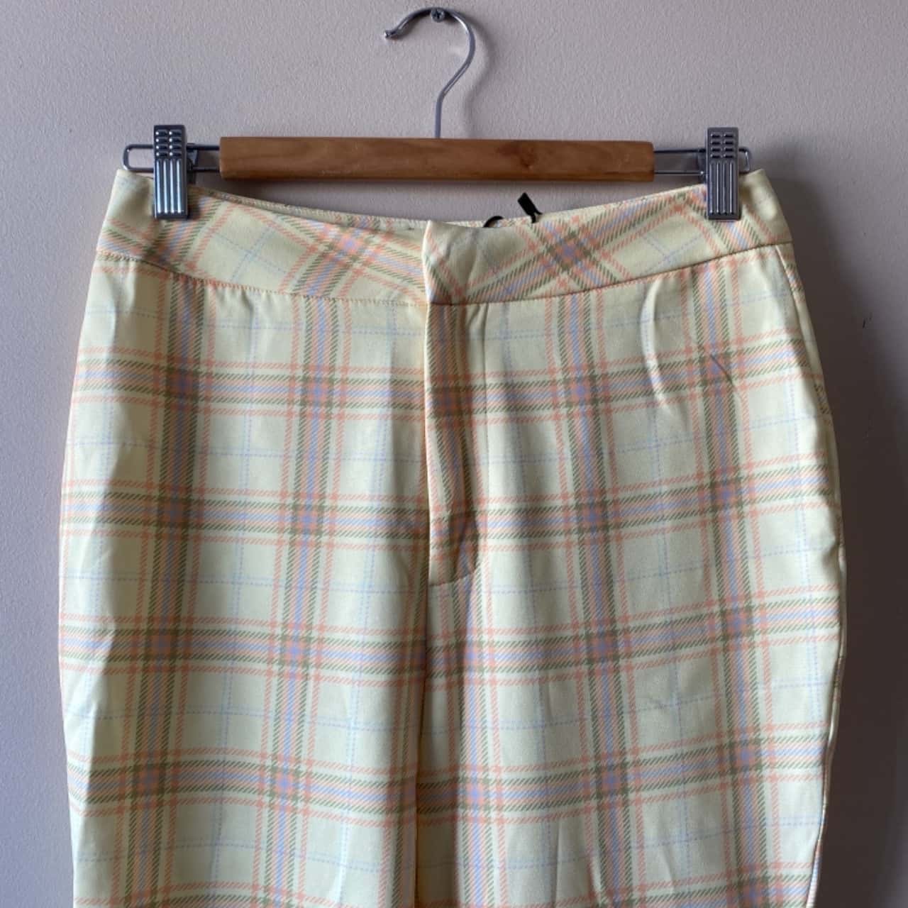 New Cider Plaid Pastel Flare Trousers.(s)