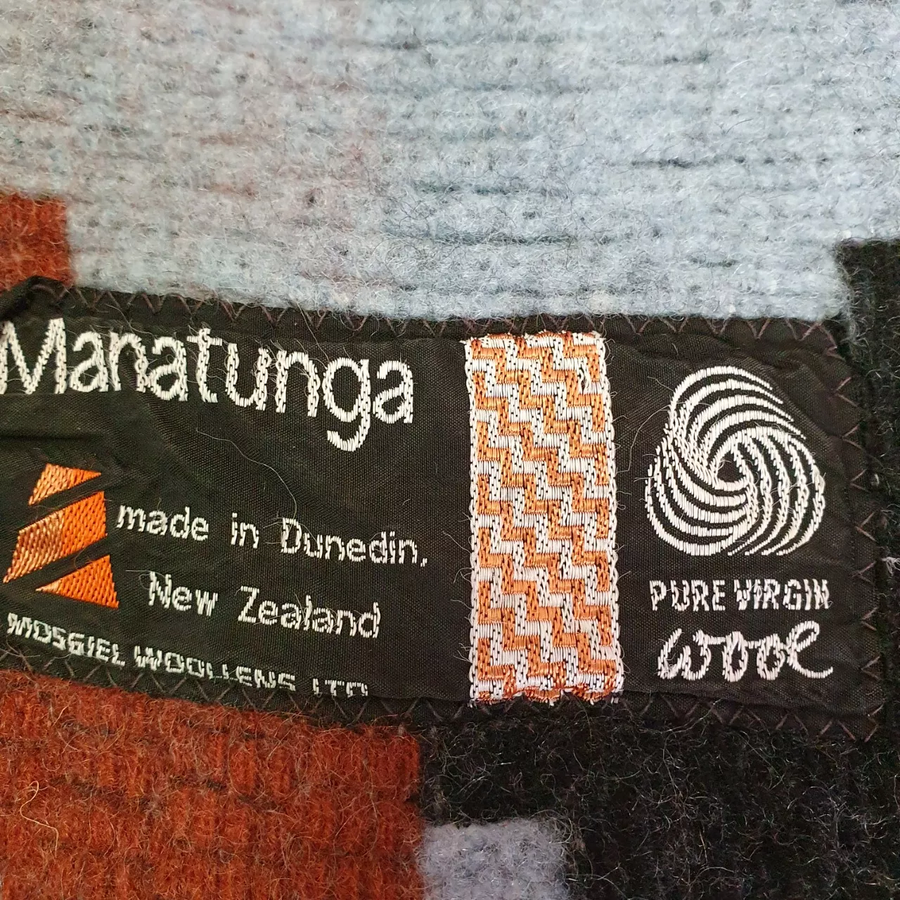 Manatunga Rug Vintage Manatunga Wool Travel Rug/Blanket(s) - Used Very Good | Salvos ...