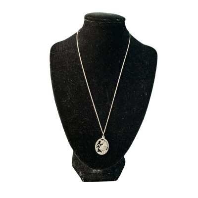  Womens vintage Pewter horse pendant with Sterling silver Necklace (stamped)