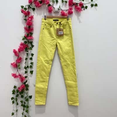 Ziggy Denim Womens  Size 10 Skinny Jeans Neon Yellow