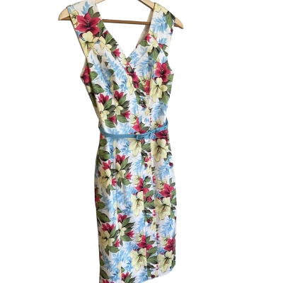 BNWT-“Review” Womens Dress-  Size 6 Floral 