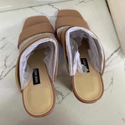 Nine West Womens  Size 7.5 Heels light pink