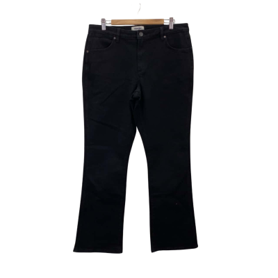 Wrangler Womens  Size 14 Bootcut Jeans Black  
