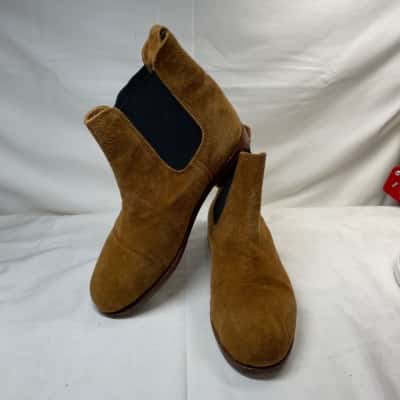 2ndSkin Womens  Size 36 Boots Brown 