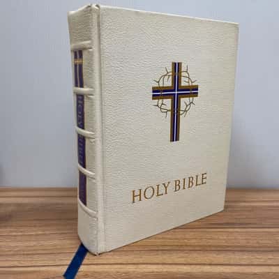 Mid Century Authorised King James Version De Luxe Bible 