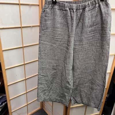  Womens  Size L Cropped Pants / Culottes Black  / Checked / White 