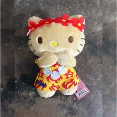 Sanrio Hello Kitty Guam Plush w/tags