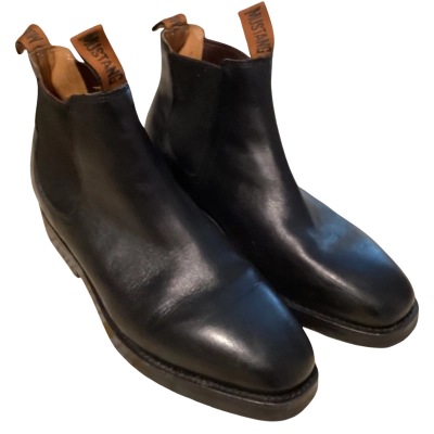  Mustang boots  Size 10 Black  