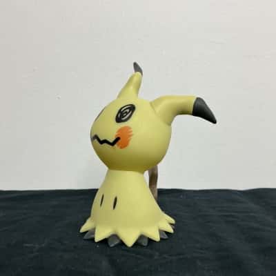 Pokémon Mimikyu Figure
