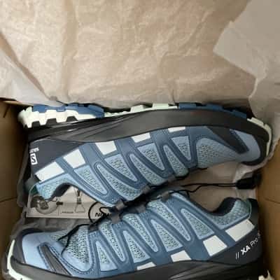 Salomon Women’s XA Pro Size 7 Blue 