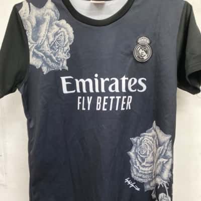 Real madrid Womens  Size S Jersey Black  
