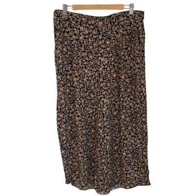 Dotti Womens  Size 16 Capris Pants Black  / Floral 