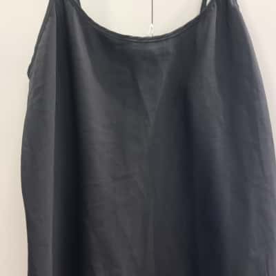  Womens  Size 16 Black  