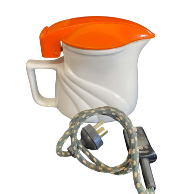 Hecla Electric Jug