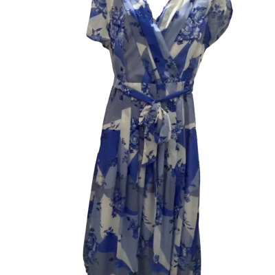 LIZ JORDAN TIE WAIST DRESS FROM THE SPRING DRESSES RACK - SKYWAY IN FLORAL BLUE AND WHITE  Size 10 
