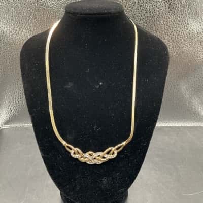  Women's Manhattan Necklace 