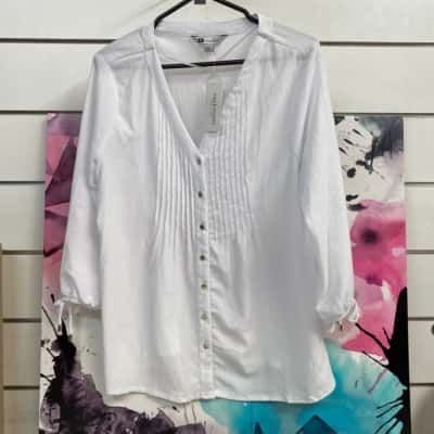 Rockmans Womens white top Size L New