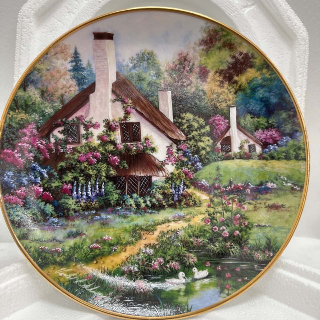 A Cozy Glen Limited Edition plate