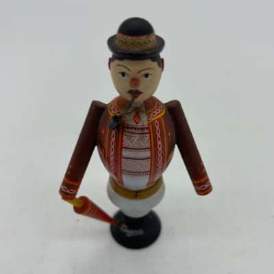 Vintage Zagreb handpainted wooden souvenir [S#3]