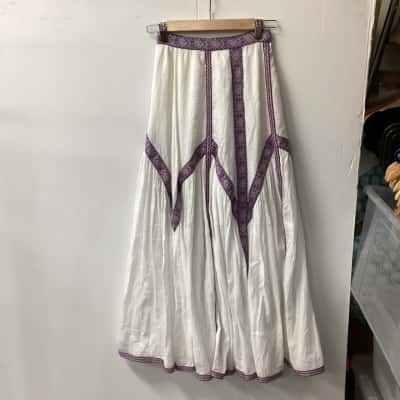 Tigerlily Womens  Size 6 Maxi Skirt (i)