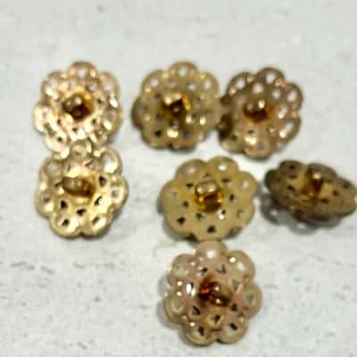 Vintage Buttons Flower Multi-coloured  X7 