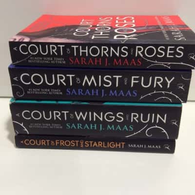 A Court Of Thorns And Roses Series 