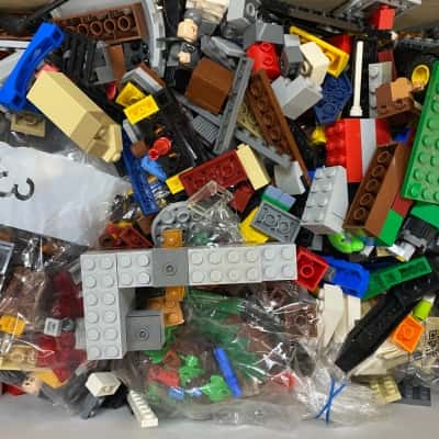 LEGO mystery box / 1 kg weight