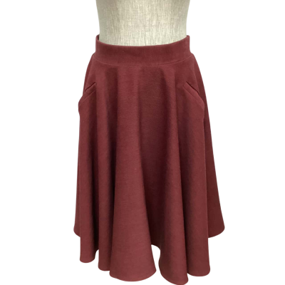 Kitten DAmour Full Skirt Size 8 Black  / Maroon Thin Stripe