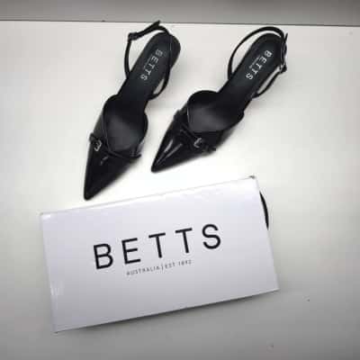 Betts Jade Black Patent Pointed Toe Buckle Slingback Kitten Heels Size AU 11 