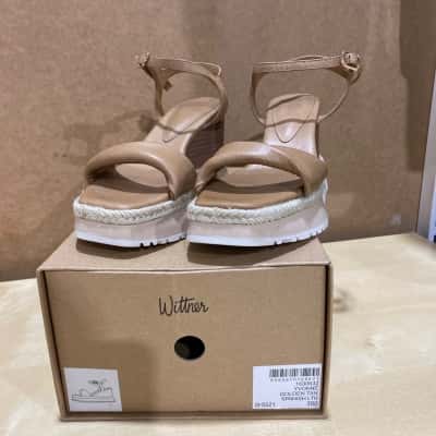 Wittner Yvonne Golden Tan Spanish Leather Platform Wedge Sandals. Womens  Size 38 