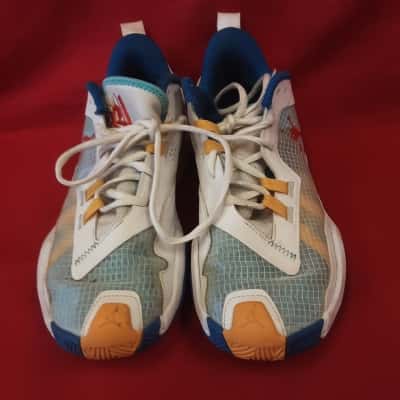 Men's Air Jordan  size 42 one take 4 white lagoon pulse sneakers