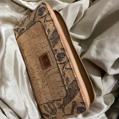  Portugal Womens Zip Purse Beige 