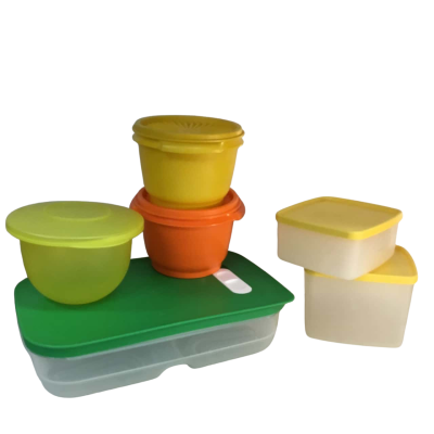 Assorted Tupperware as pictured