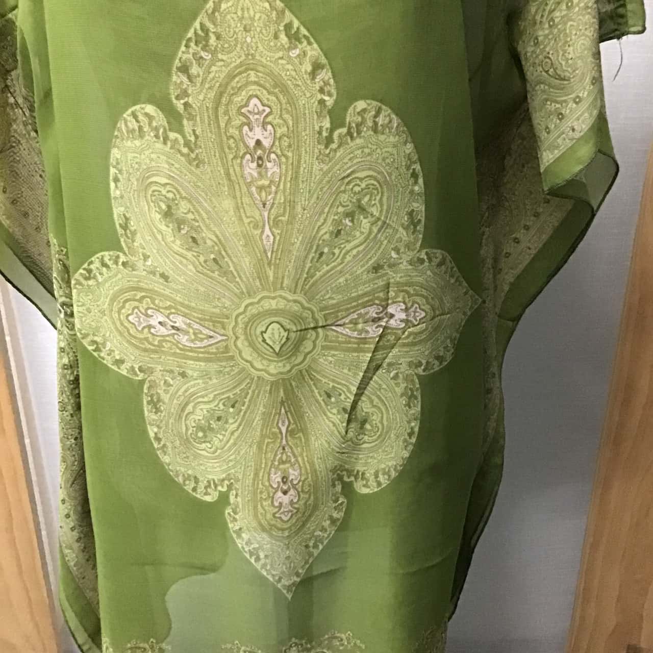 Unbranded Womens Size 12 100% Silk Emerald Green Sheath Top(s)