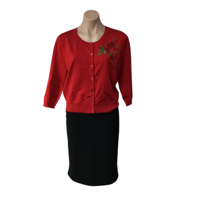 Review Womens Size 16 Red / Embroidered Rose Button-down Cardigan Pattern / Red 