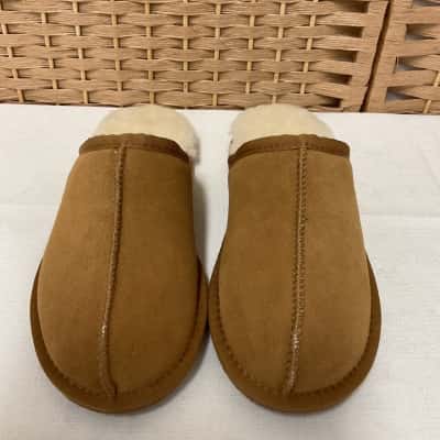 NEW Grosby UGG Women's  Size 9 Slippers winter Autumn shoes birthday gift casual 