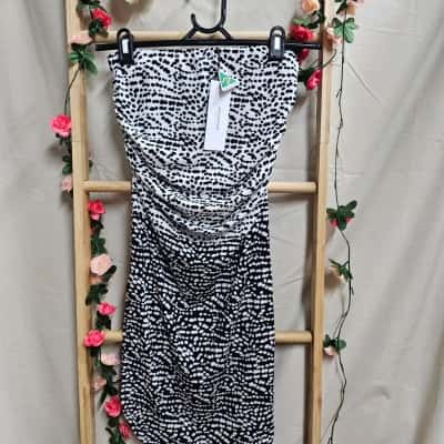 Pea in a Pod Maternity Skirt Size 6 RRP $79.95 