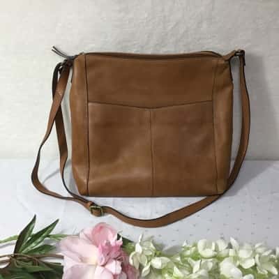 Evity Womens Tan Brown Leather Cross Body Tote Bag  