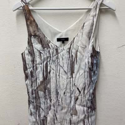 Saba Women's singlet Size 8 Grey / White 