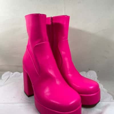 Betts Python Pink Platform Ankle Boots size 6 Brand new without tags