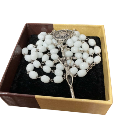 Ghirelli  Pope Franciscus Special Edition Rosary With White beads. 