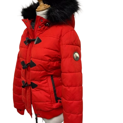 This warm and cozy Superdry Womens  Size S Winter Jacket Red 