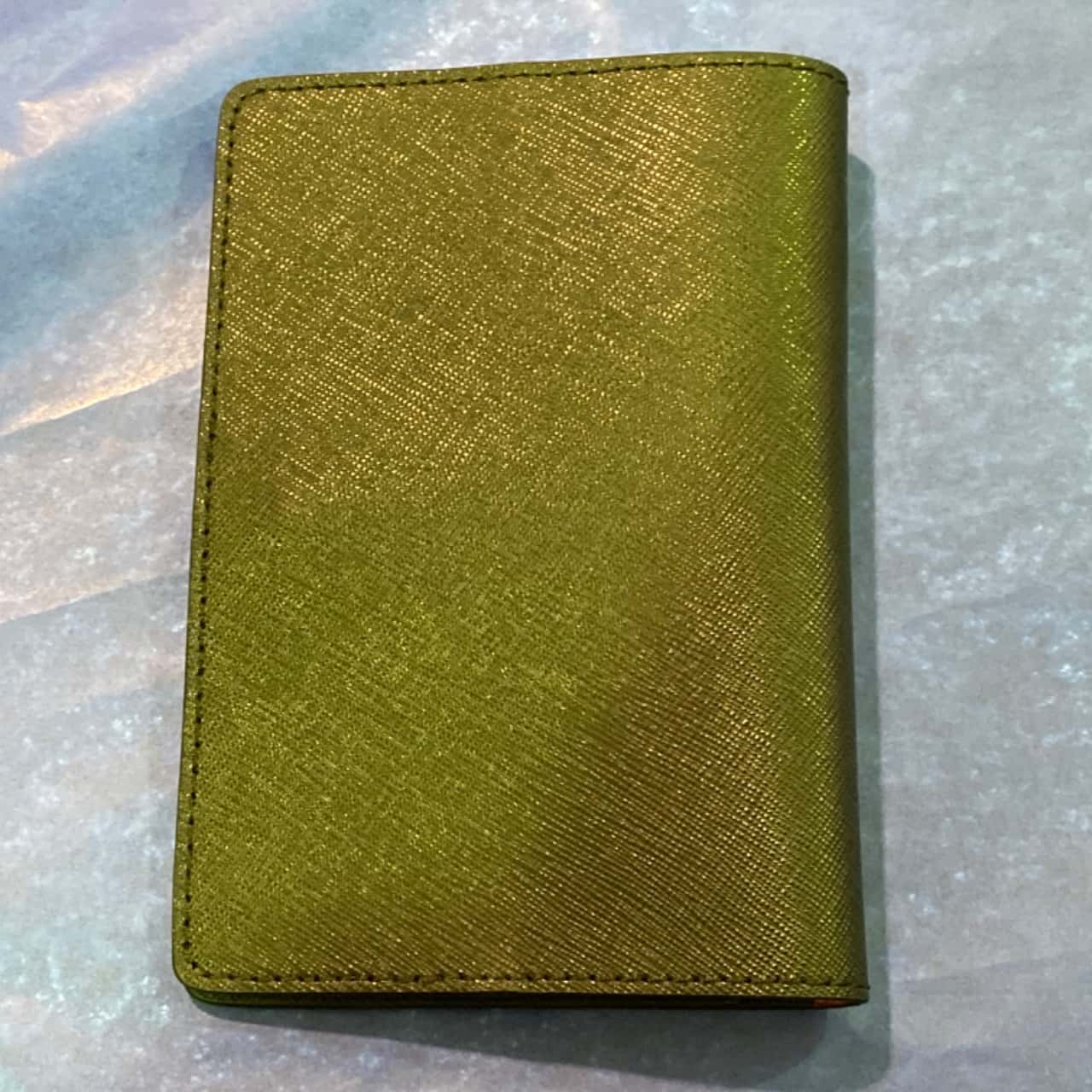 Mimco Unisex Passport Holder Black / Gold (s)