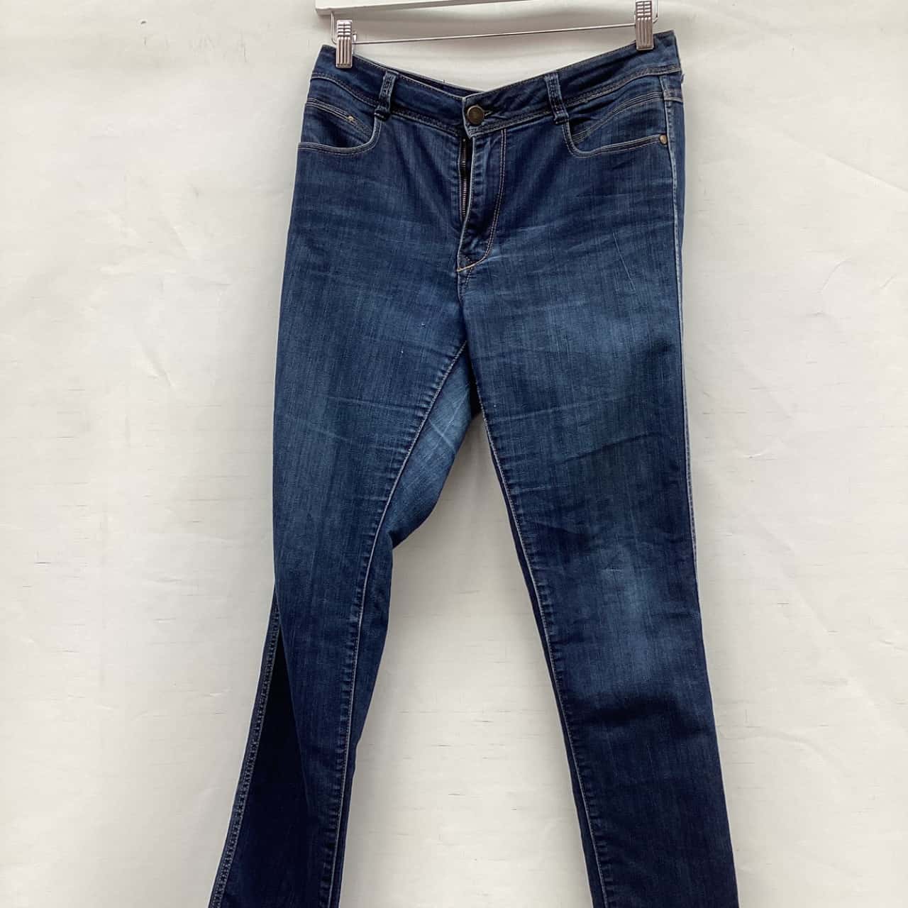 men's jeans to women's size