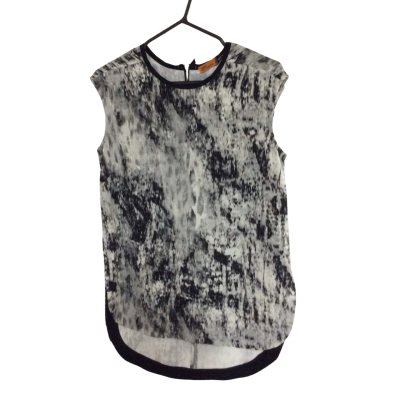 Digbys Womens Size 1 Sleeveless Top Black Pattern