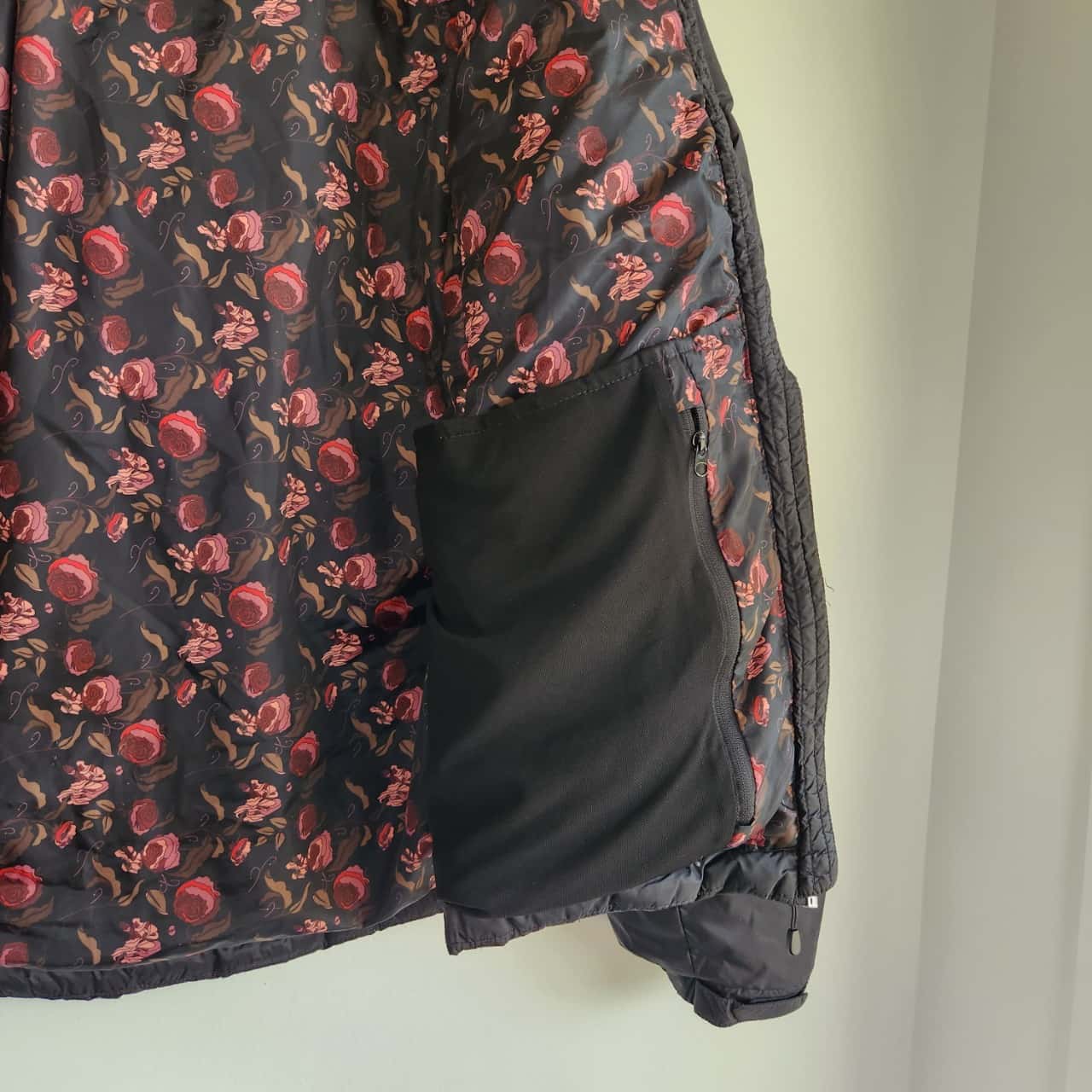 NWOT Crane Performance Jacket Duck Down and Feathers Size L 12(s)